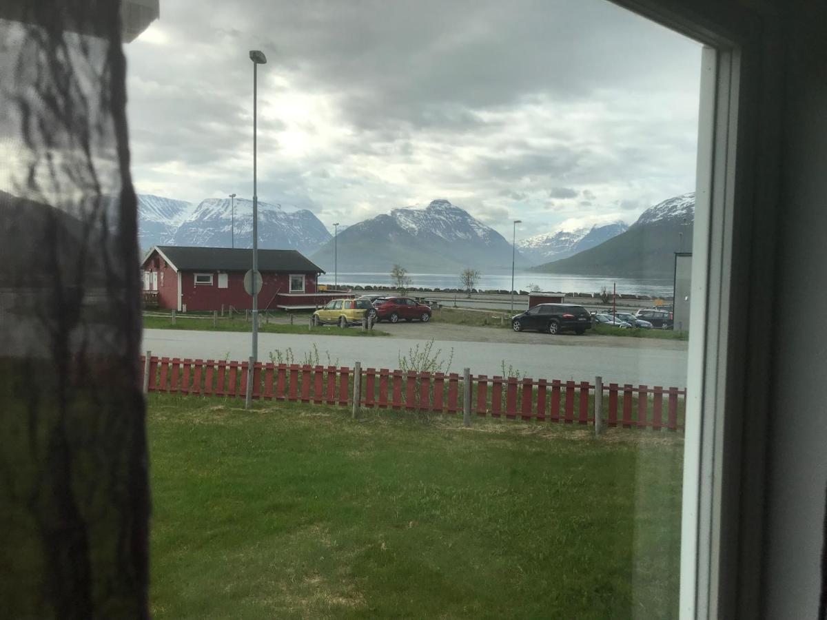 Anton Antonsens Veg 18 Leilighet Nr2 Apartment Olderdalen Bagian luar foto